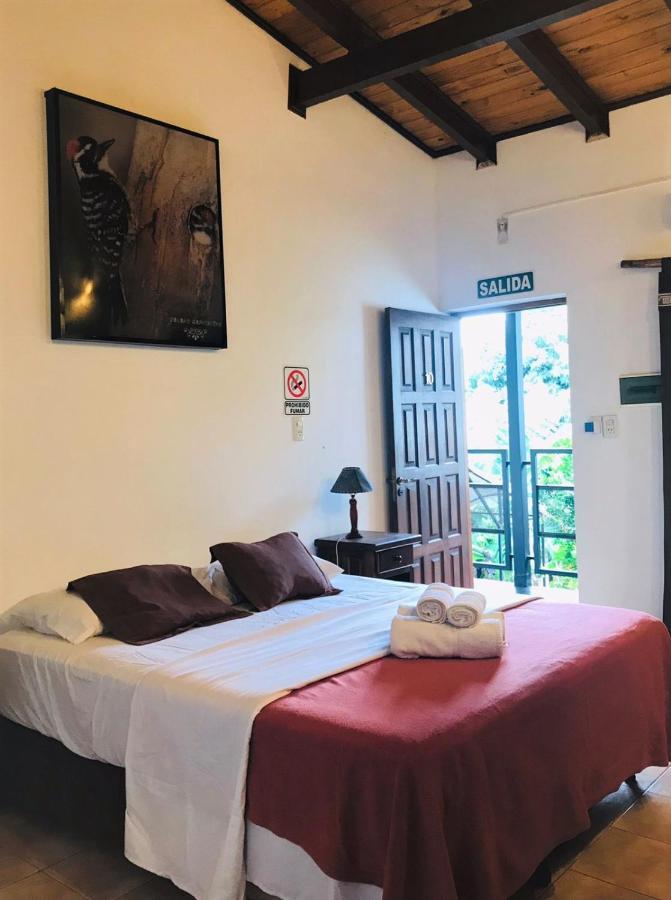 Si Mi Capitán - Cabañas&habitaciones Hotel económico Puerto Iguazú
