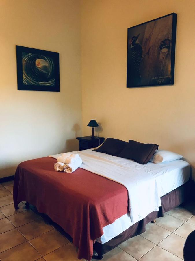 Hotel económico Si Mi Capitán - Cabañas&habitaciones Puerto Iguazú