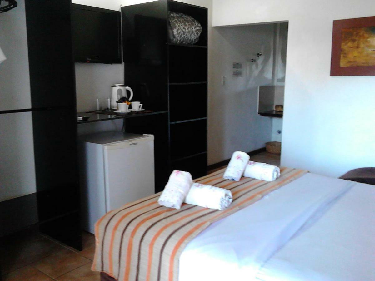 Hotel económico Si Mi Capitán - Cabañas&habitaciones Puerto Iguazú